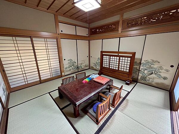和室を拡大表示