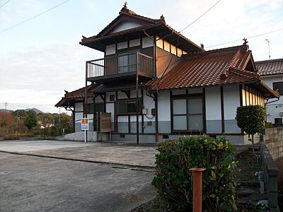 外観：道路（北）側より