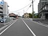 周辺：見通しの良い前面道路。