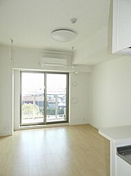 スカイブルー・ヨシ 503 5階ワンルームの室内