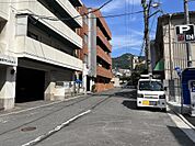交通量の少ない前面道路♪