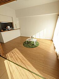 ソレイユ西条 303 3階3LDKのリビング/ダイニング