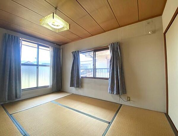 寝室