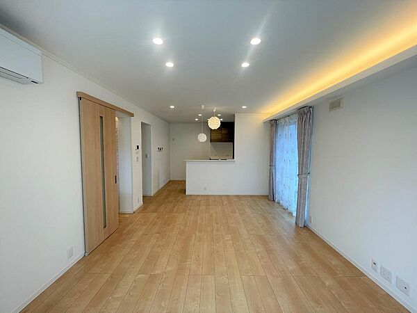 リビング/ダイニング