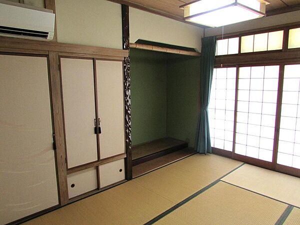 室内を拡大表示