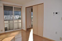 ローズパレスM 201 1階2LDKのリビング/ダイニング