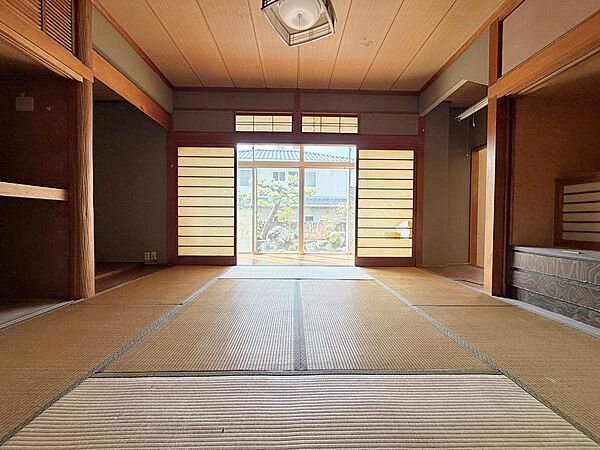 室内
