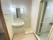 写真は別のお部屋の写真となります。参考にご確認ください。