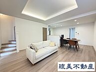 沖縄県中頭郡嘉手納町屋良1丁目20番地：物件画像