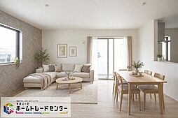 飯田グループホールディングス 宜野湾市嘉数2丁目 E号棟