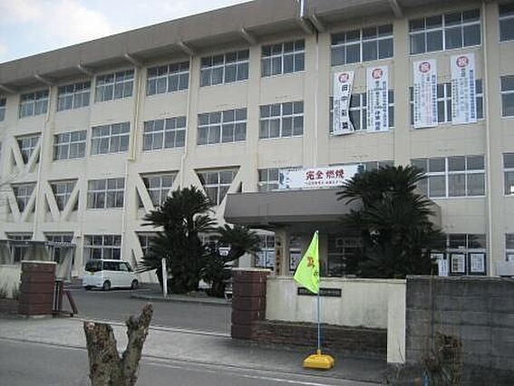 【中学校】泉川...