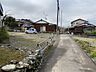 外観：前面道路含む現地写真