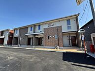 愛媛県西条市下島山甲1386番地1：物件画像／大屋不動産株式会社　西条店