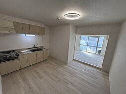 高知市梅ノ辻 2DK 2F(ペット可・初期費用減額CP） 2階1LDKのリビング/ダイニング