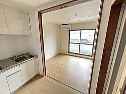 高知市朝倉東町 1K 最上階(初期費用減額CP) 3階1Kのリビング/ダイニング