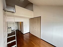 高知市桟橋通 1DKロフト 最上階(初期費用減額CP) 5階1DKのリビング/ダイニング