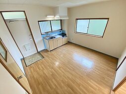 バス 吉野緑ヶ丘下車 徒歩6分の賃貸マンション 5階2DKのリビング/ダイニング