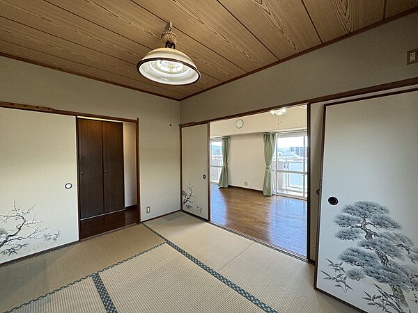 室内を拡大表示
