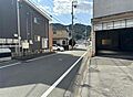 東側　前面道路...
