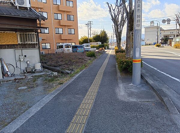 周辺を拡大表示
