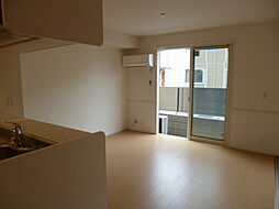 プランドール安岡IIIB棟 1階2LDKのリビング/ダイニング