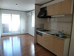 グレイスフル庄内B 2階2LDKのリビング/ダイニング