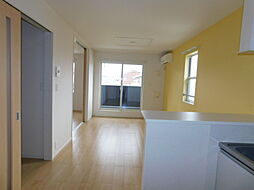 マルサンスカイ 2階2LDKのリビング/ダイニング