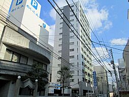 ヴァレーレ県庁前