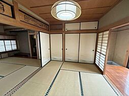 三豊市高瀬町下勝間 一戸建 5SLDKの室内