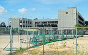 坂出市立坂出中学校まで徒歩13分（1、040m）