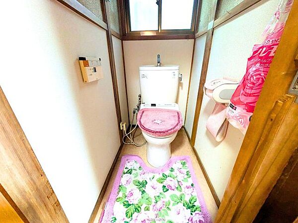 トイレを拡大表示