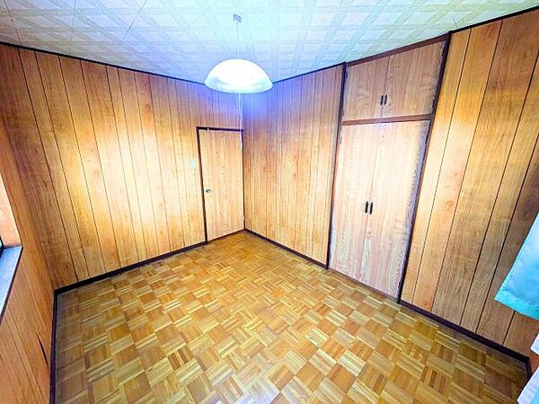 洋室を拡大表示