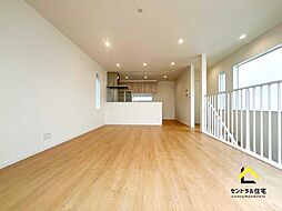 曽師町の太陽光付き戸建て　2号棟(ホワイト)