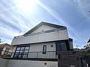 土地97.98坪　建物55.42坪　ゆとりのある住宅です