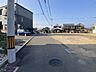 外観：県道へのアクセス良好な立地♪車ですぐの場所にスーパーやコンビニ・ドラッグストアがあり生活便利です♪