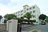 周辺：松山市立高浜中学校 624m