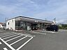 周辺：セブン-イレブン　松山古三津3丁目店 お弁当やスイーツ、日用品まで豊富に揃い、24時間いつでも毎日の買い物や立ち寄りを快適にサポートするコンビニです。 559m