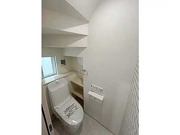 トイレを拡大表示