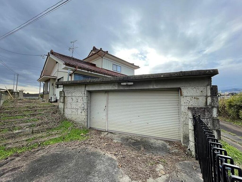 detached 福島県安達郡大玉村大山字六社山