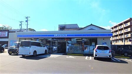 ローソン 大分高松東二丁目店 460m