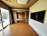 リビング/ダイニング：2階建て