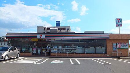セブン-イレブン 大分岩田町店 427m