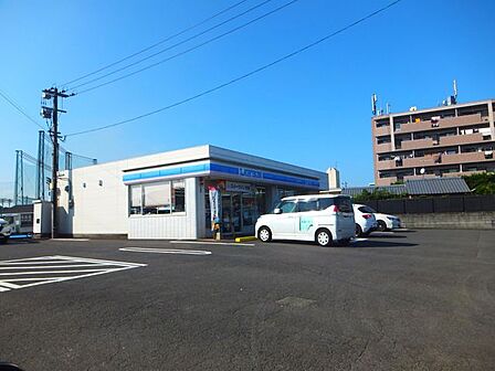 ローソン大分横尾店 496m