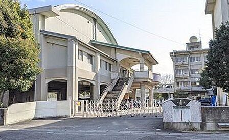 大分市立城南中学校 729m
