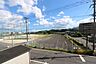 その他：お家の前はグランドなので、日当たりも眺望も良好です♪