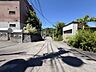 その他：【現地土地写真】建築条件はありませんので、お好きな会社で建築が可能。 解体費用がかからない更地渡し