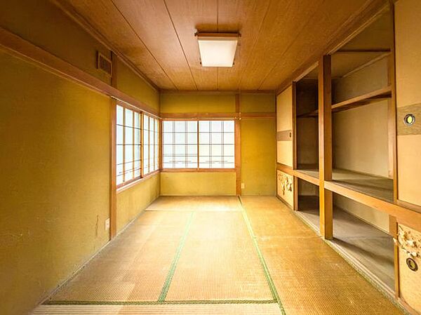 室内