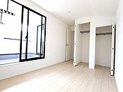 主寝室としても使いやすい広さがあります