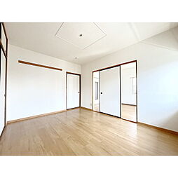 アクティブ田沢I 201 2階2DKのリビング/ダイニング