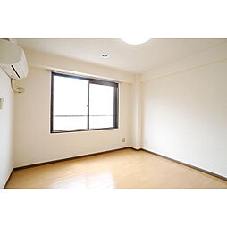 プレアージュII 108 1階ワンルームのリビング/ダイニング